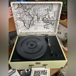 Crosley Limited Edition World Map Keepsake USB Turntable Record Player